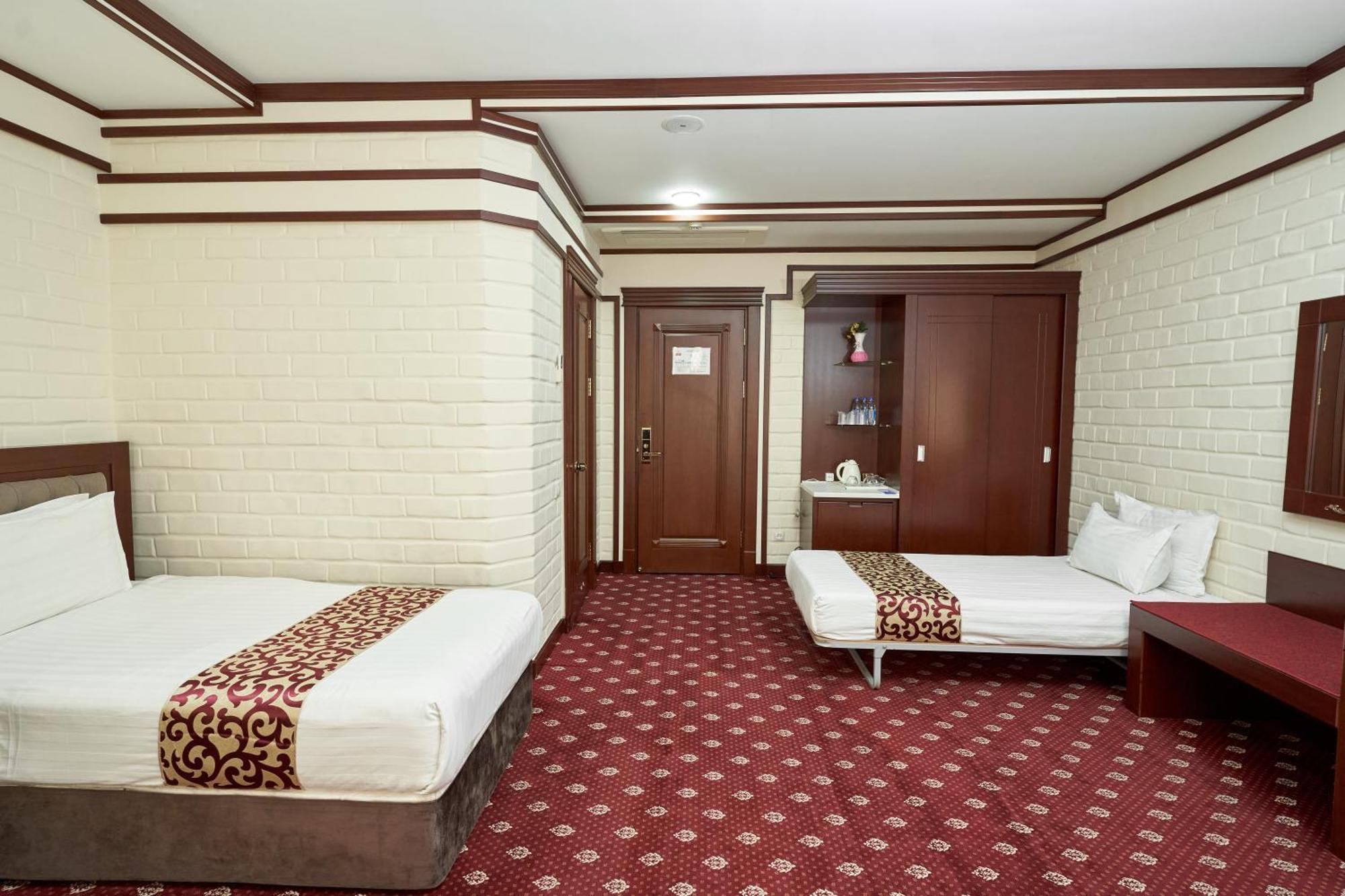 Hotel Rakat Plaza à Tachkent Extérieur photo