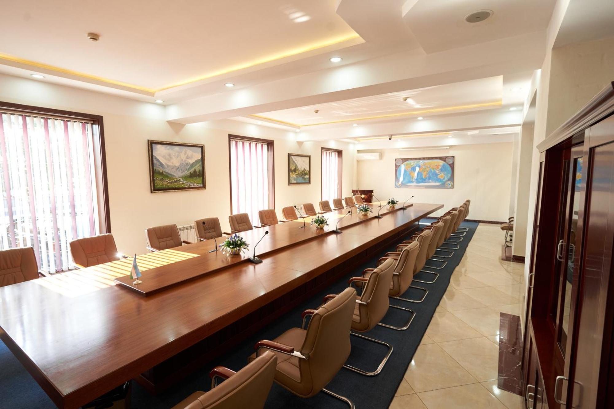 Hotel Rakat Plaza à Tachkent Extérieur photo